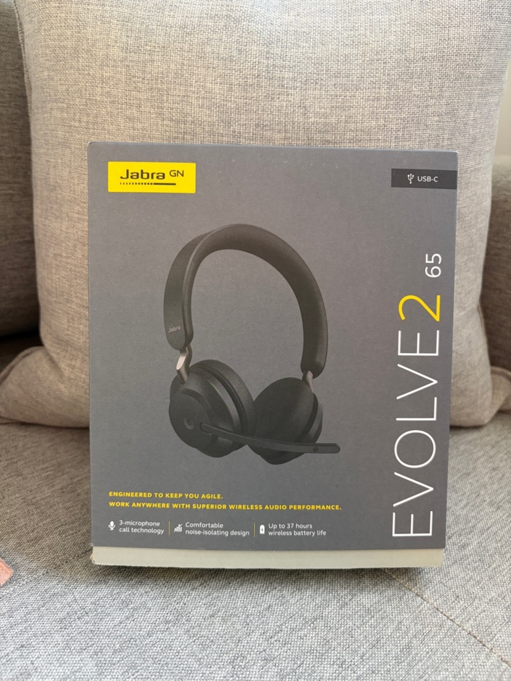 Jabra Evolve2 65 Stereo Headset with Mic - Black (26599-999-899)